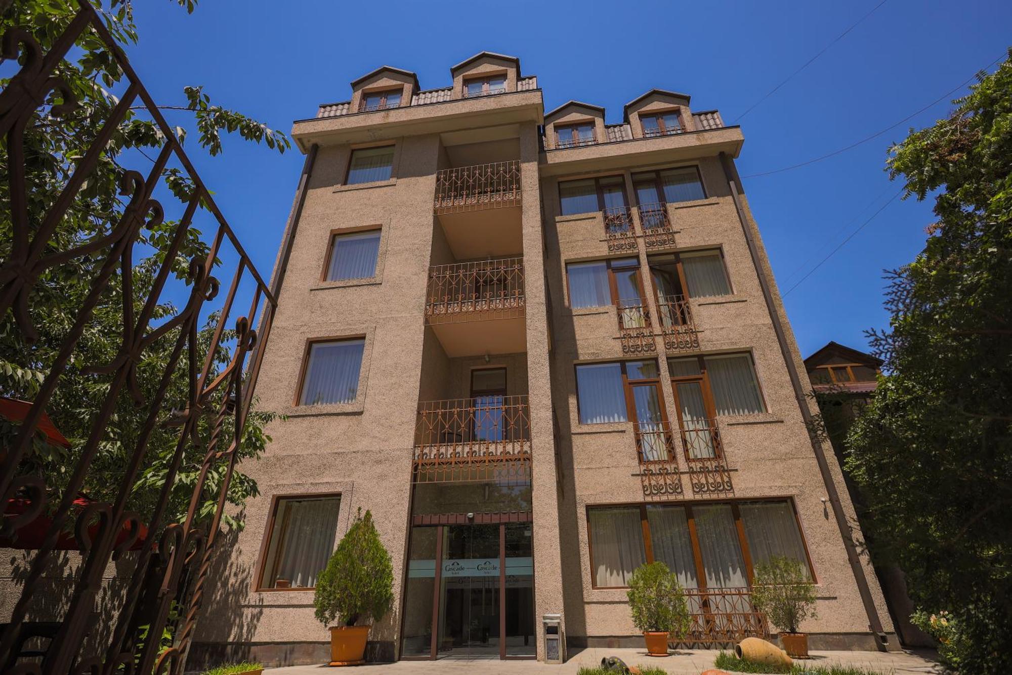 Cascade Hotel Ereván Exterior foto